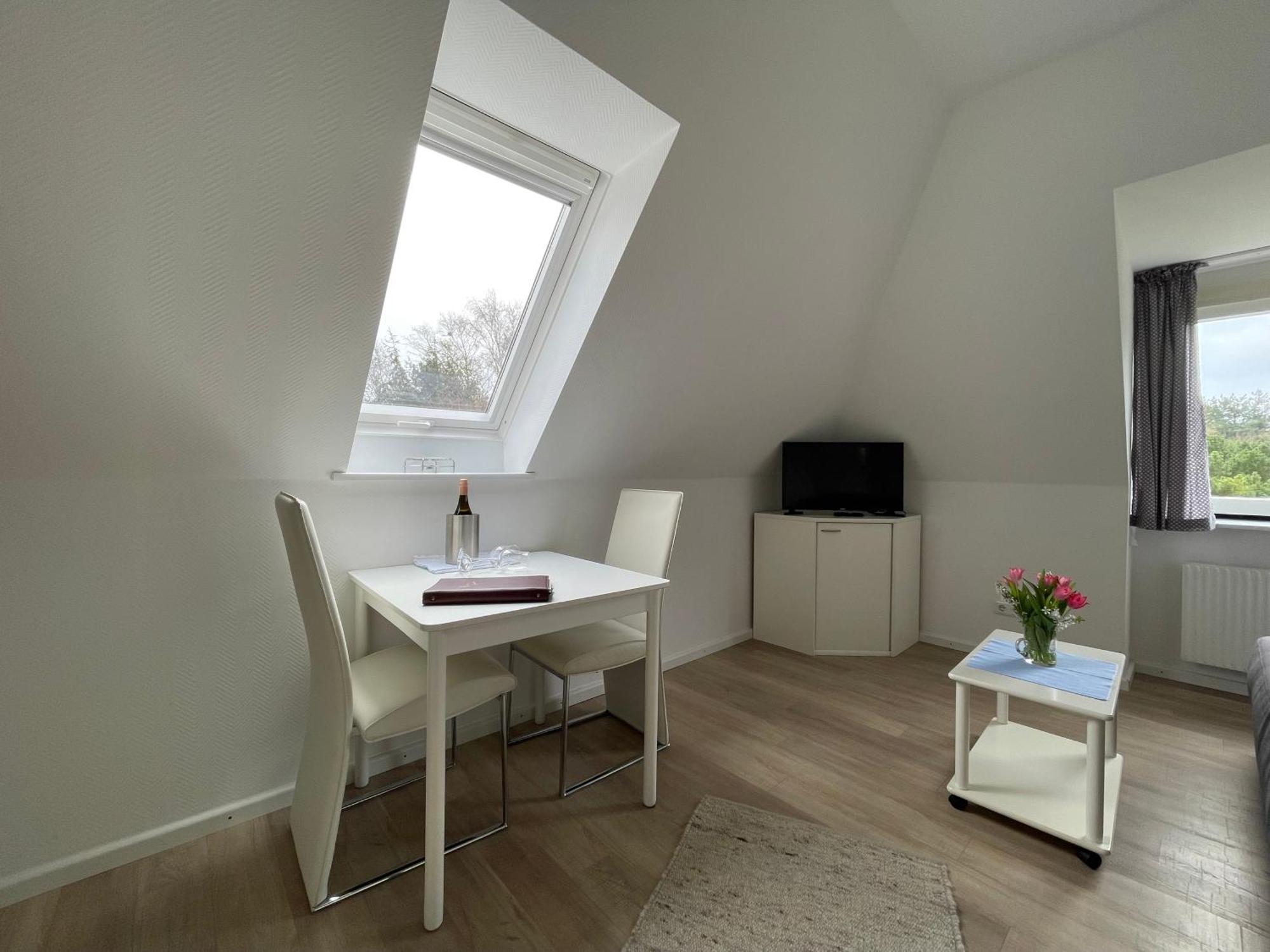 Kapitaenshaus " Passat " Apartment Wittdun Room photo